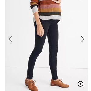 Madewell Maternity Jeans in Size 24